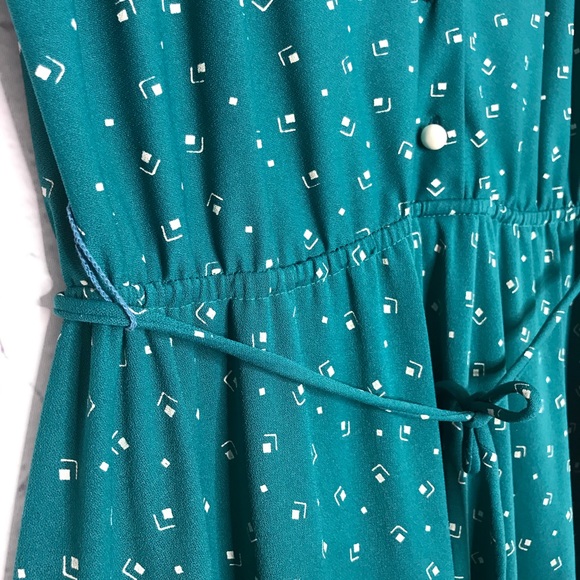 Vintage 70’s Teal Geometric Print Shirt Dress Cap - Picture 5 of 8